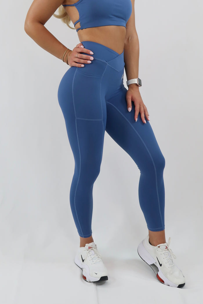 Atlas Pocket Leggings - Baked Blue